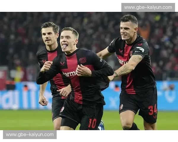 德甲天王山之战：勒沃库森vs拜仁，谁才是真正的德国足球新王？